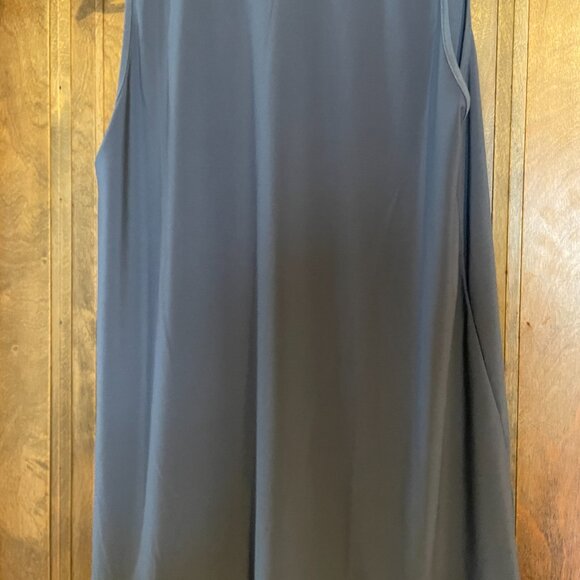 Sun Kim Women's Asymmetrical Buttoned Tunic Top Vest. Size Medium *fits like L - Picture 9 of 9